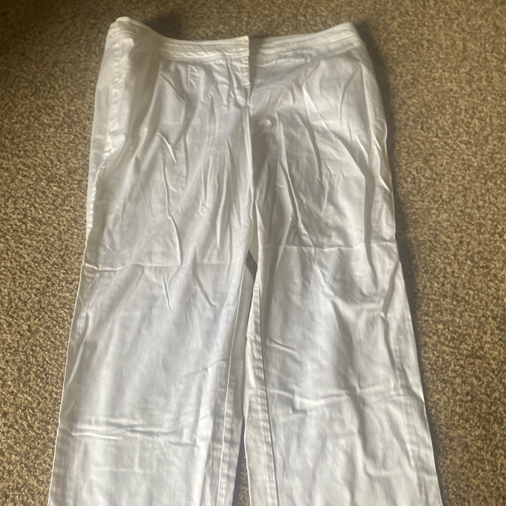 White pants 22w